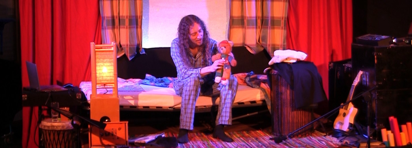 Bang in Bed - Voorstelling speciaal onderwijs - sociaal emotionele vorming - Tijl Damen Kindertheater